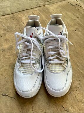 Nike Retro Jordan 4 White Oreo Youth Size 2